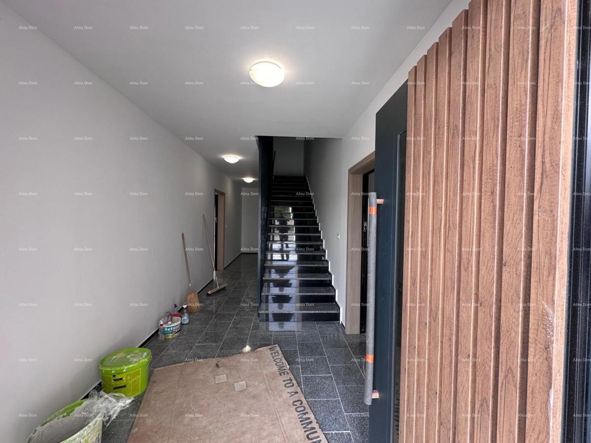 Nuovo edificio residenziale, vicino a Banjole, pronto per essere abitato. Volme!