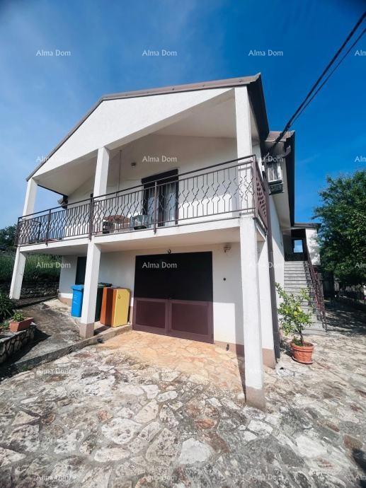 Buje – Casa indipendente con uliveto e terreno edificabile