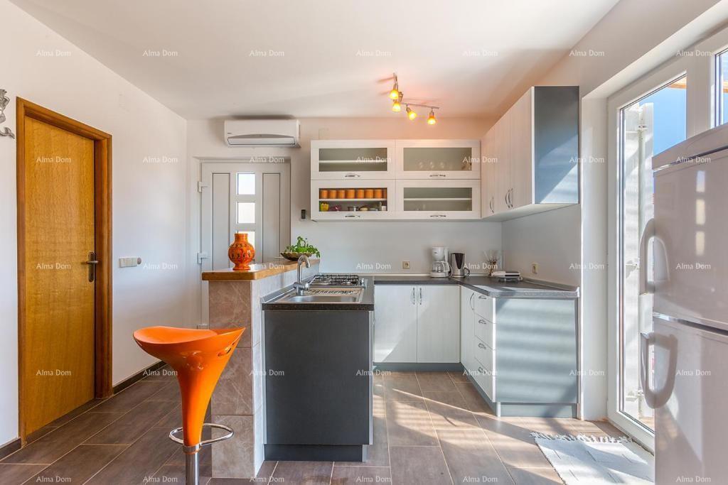 Medulin! Pošesi, nuova località sul mare. Prima fila sul mare!