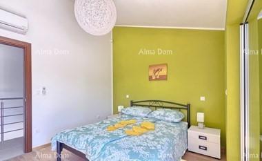 Bella villa in vendita, Marčana