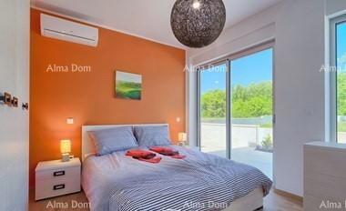 Bella villa in vendita, Marčana