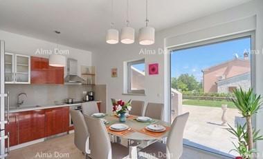 Bella villa in vendita, Marčana