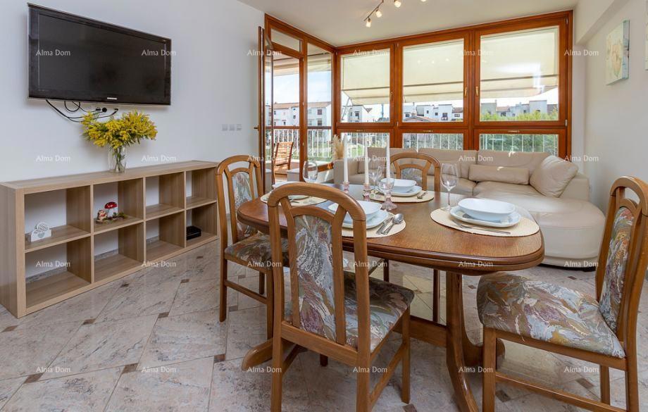 Rovigno – Appartamento con 2 camere da letto e posto auto in garage