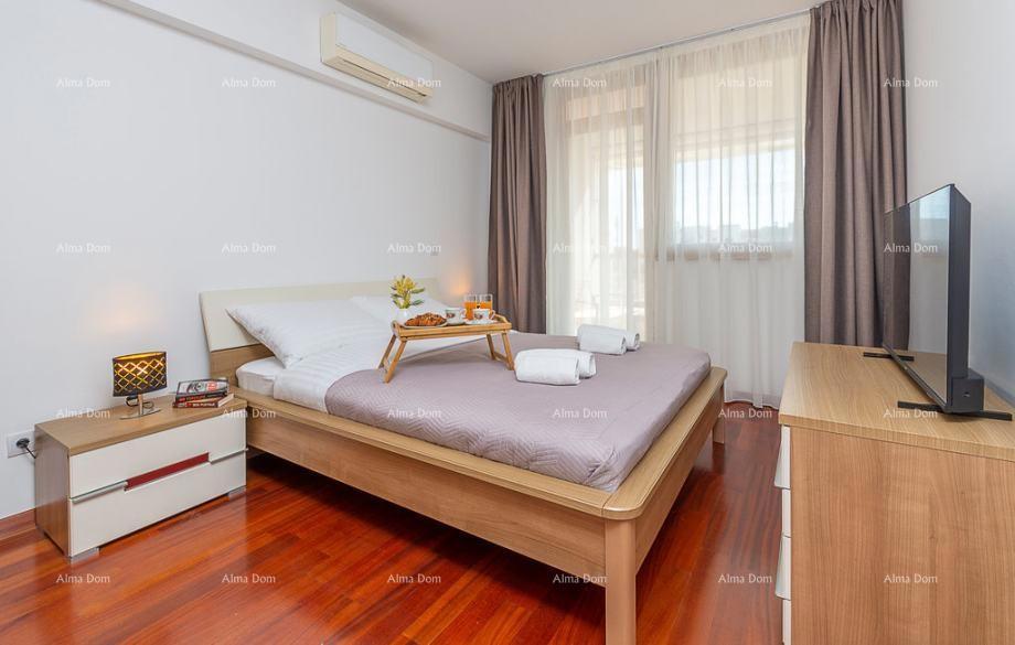 Rovigno – Appartamento con 2 camere da letto e posto auto in garage