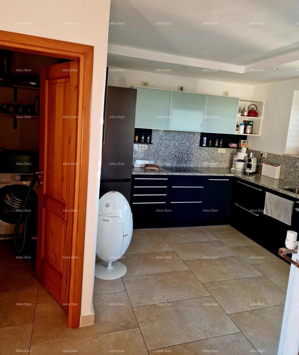 BUJE – Casa con piscina e vista panoramica