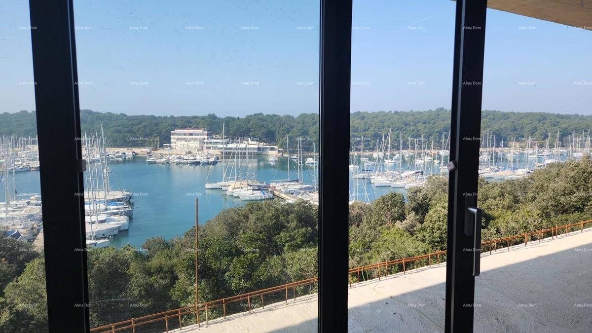 Vendita - Appartamento di lusso con vista mare, Pula, Veruda