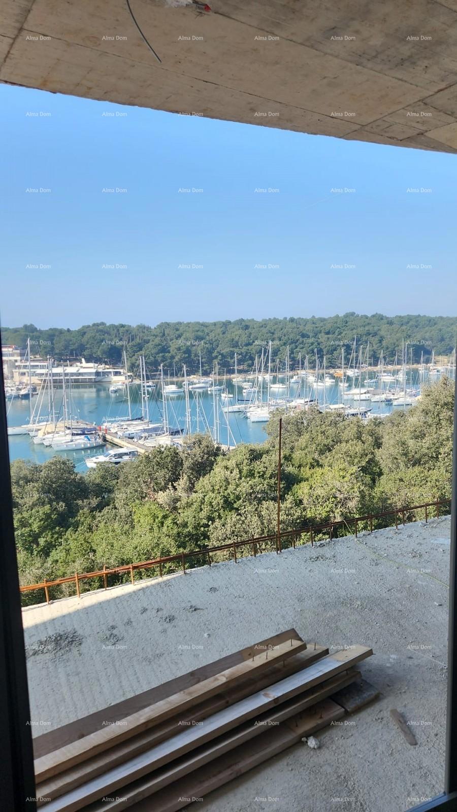 Appartamento di lusso con vista mare e posto auto, Pula, Veruda!