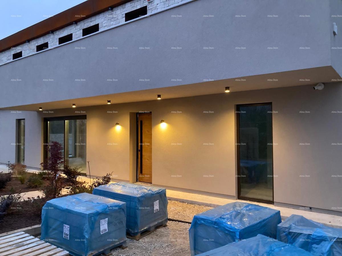 Casa in costruzione con piscina in vendita - Bale, dintorni