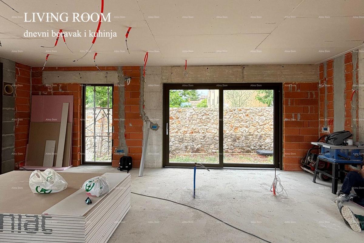 Casa in costruzione con piscina in vendita - Bale, dintorni