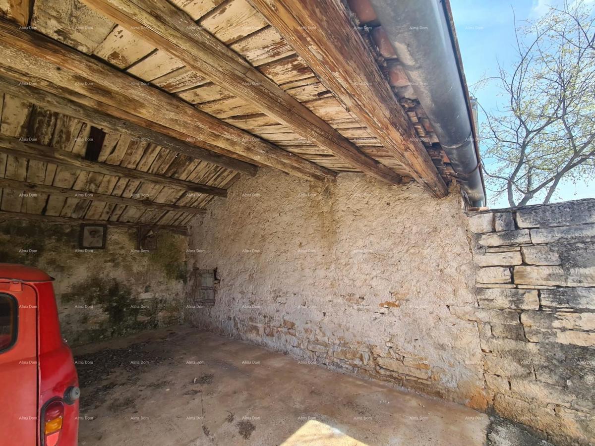 GALIŽANA - casa con diversi edifici e ottimo potenziale di ristrutturazione