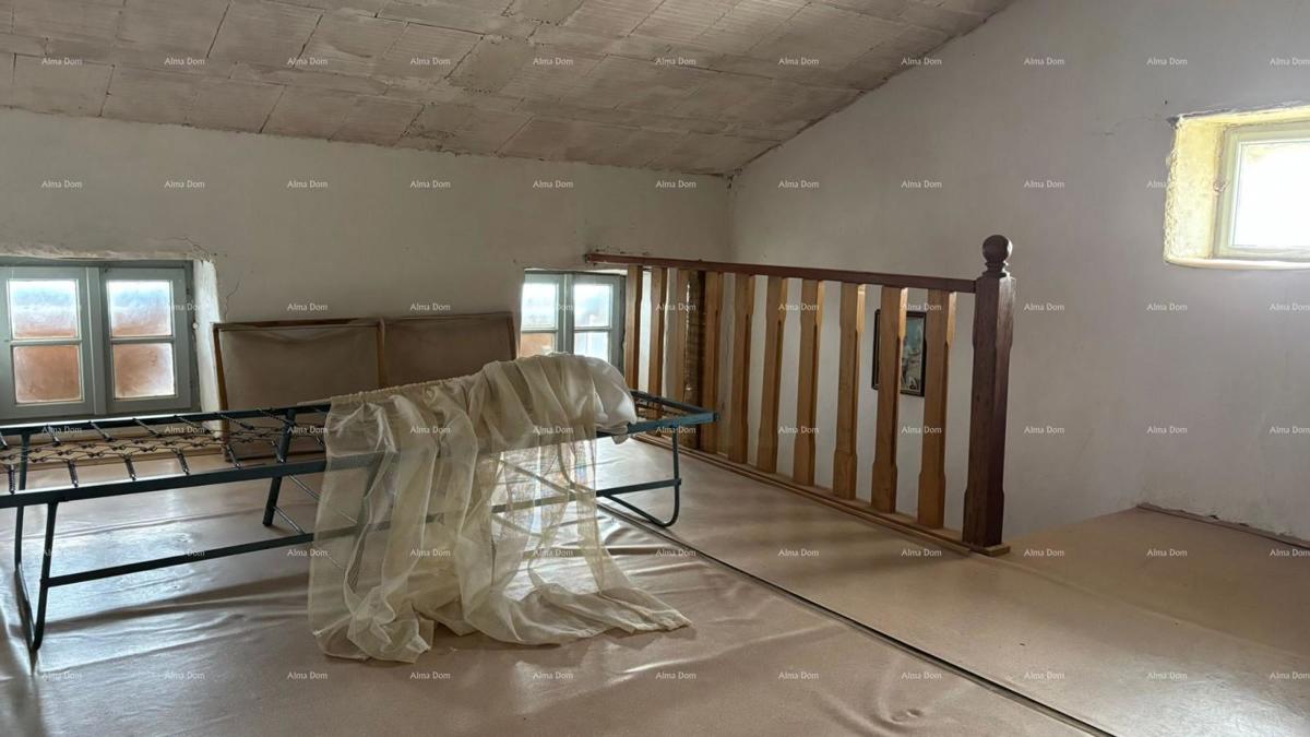 GALIŽANA - casa con diversi edifici e ottimo potenziale di ristrutturazione