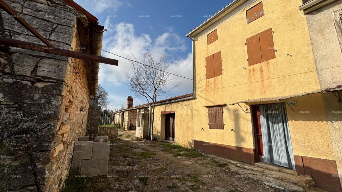 GALIŽANA - casa con diversi edifici e ottimo potenziale di ristrutturazione