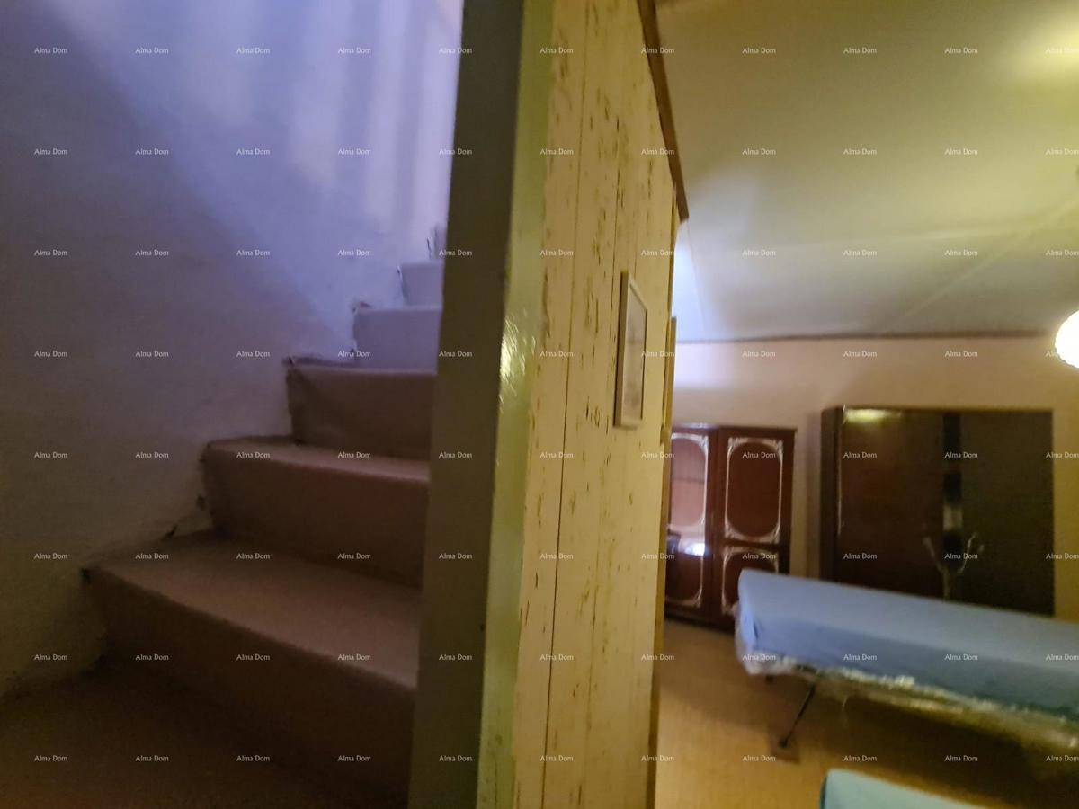 GALIŽANA - casa con diversi edifici e ottimo potenziale di ristrutturazione