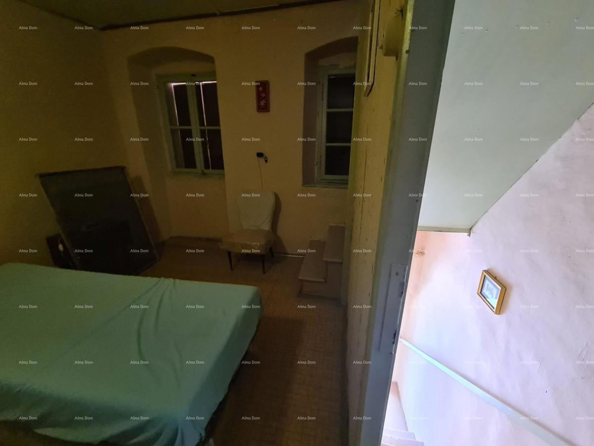 GALIŽANA - casa con diversi edifici e ottimo potenziale di ristrutturazione