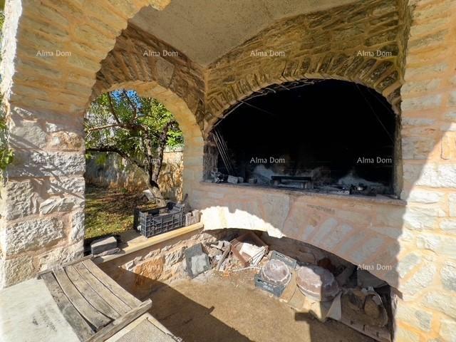 Bale: Ampia villa con piscina e casa per gli ospiti