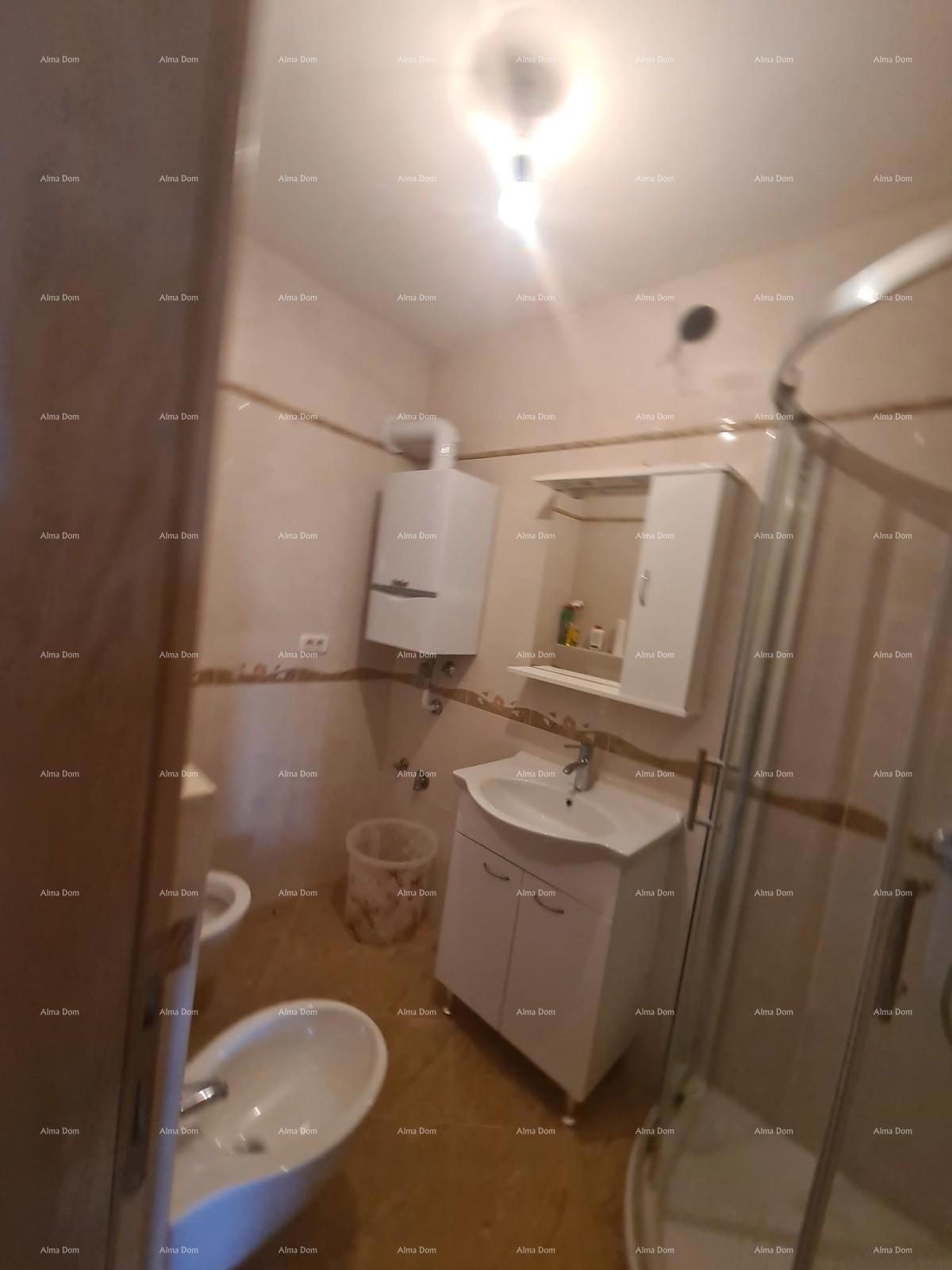 In vendita affascinante appartamento di 60 m², Duga Uvala – vista mare