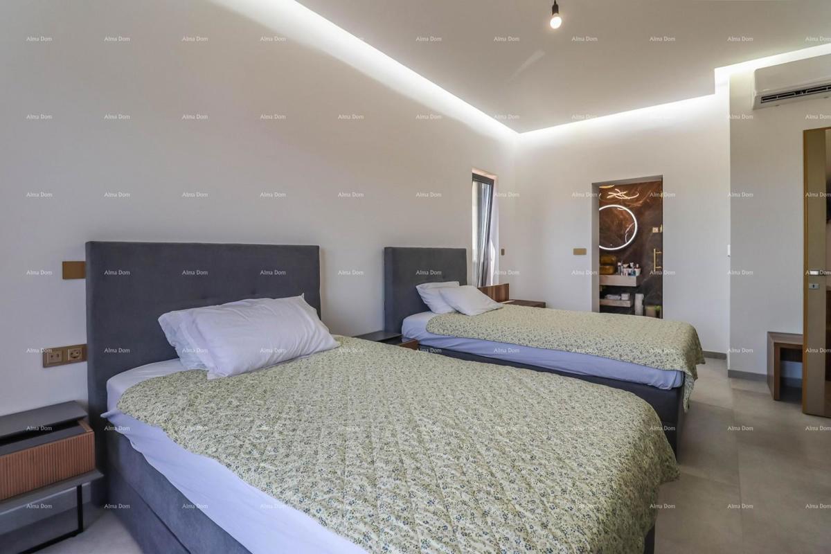 IN VENDITA: Villa moderna indipendente vicino a Pola – Loborika.