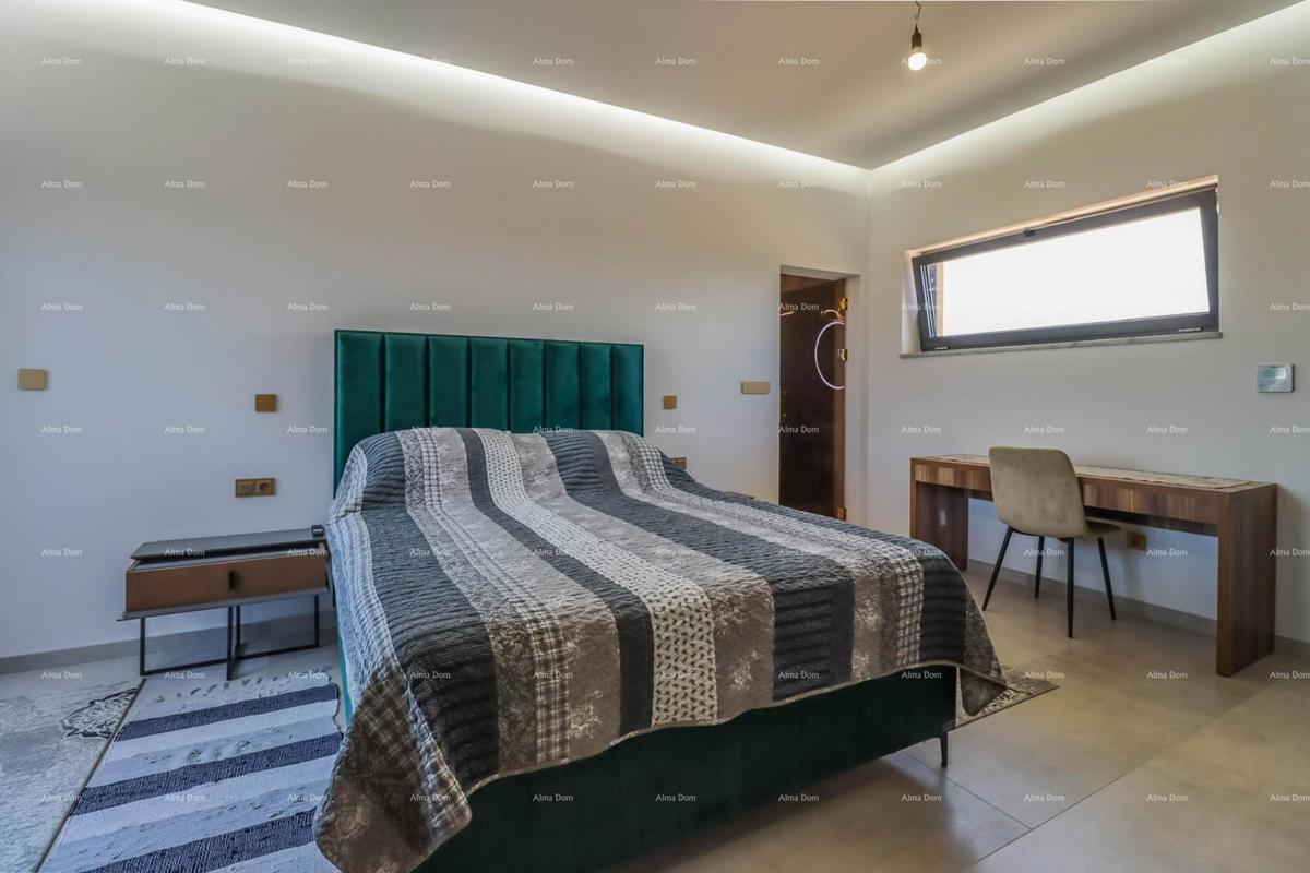 IN VENDITA: Villa moderna indipendente vicino a Pola – Loborika.