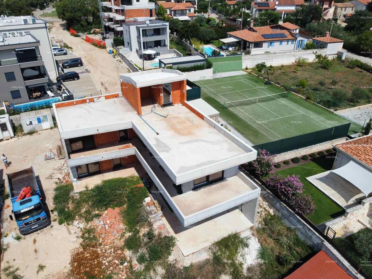 Villa con piscina e vista mare, Tar!