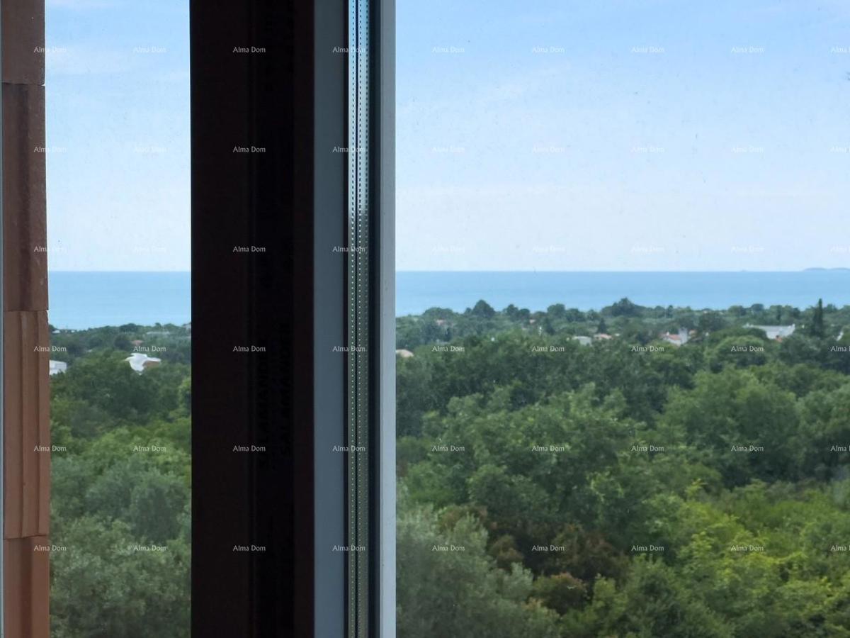 È in vendita un appartamento con vista sul mare, Peroj