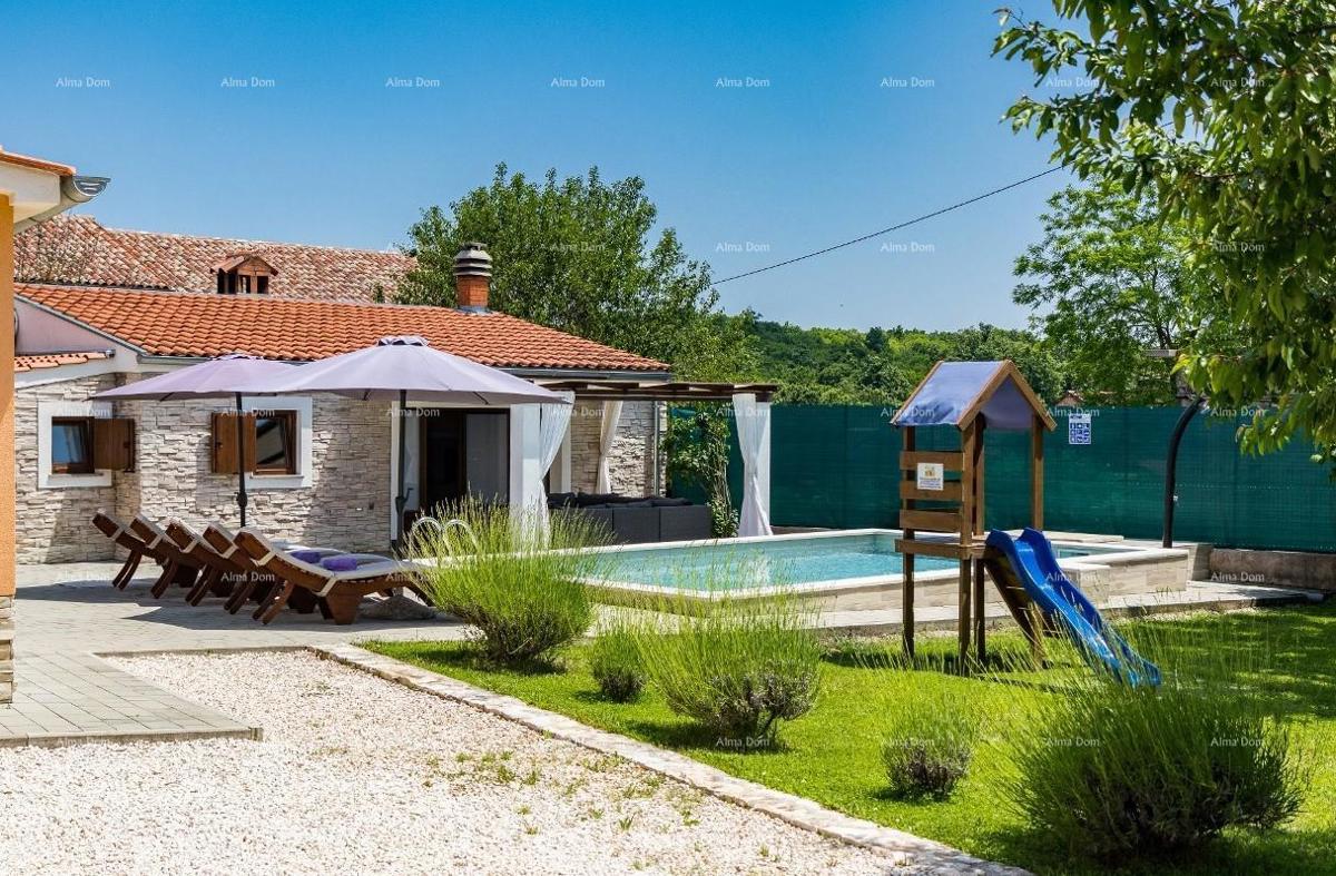 Villa con piscina in vendita, Gimino