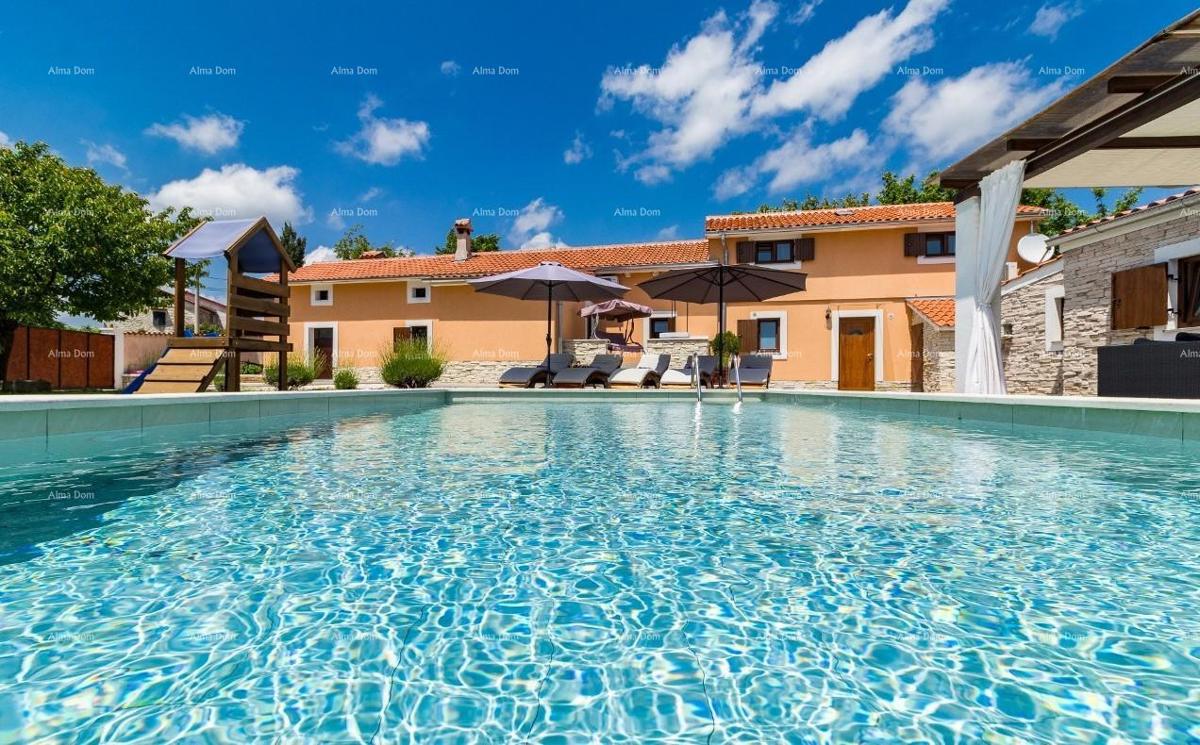 Villa con piscina in vendita, Gimino