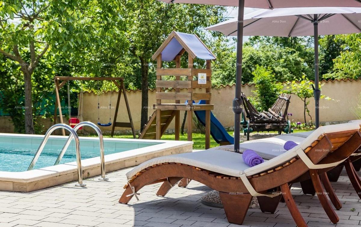Villa con piscina in vendita, Gimino