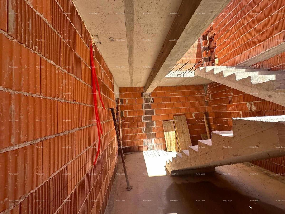 Nuovo progetto, Barbariga! Appartamento con giardino e parcheggio a 500 m dal mare