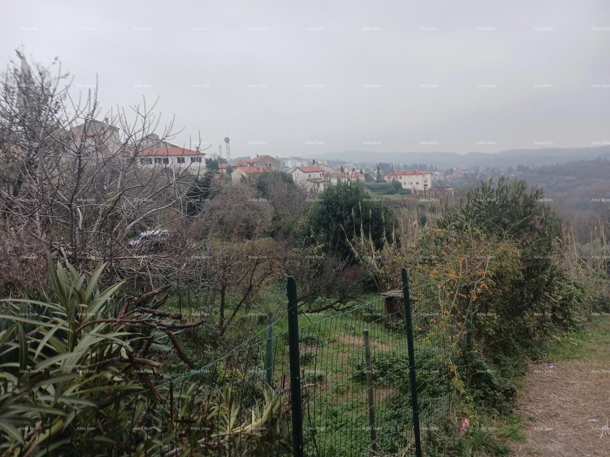 Vendita di terreno edificabile nel centro di Buie!