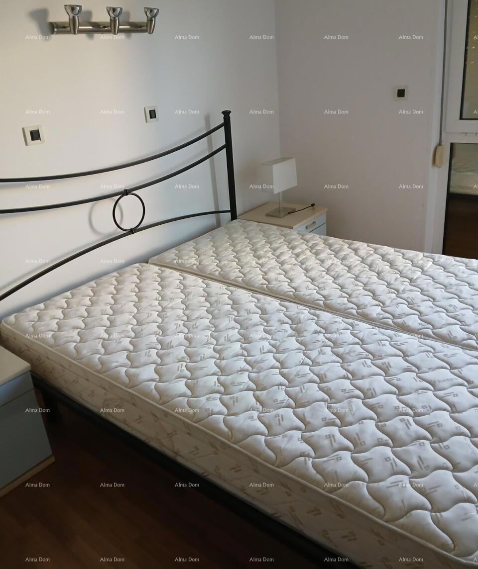 In italiano, il titolo si traduce in: