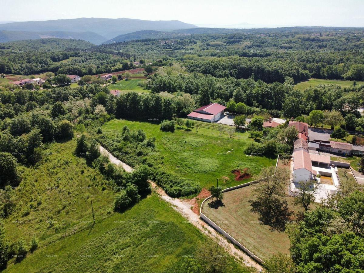 BARBAN - Terreno edificabile con progetto (metà di un duplex), a 15 minuti dal mare