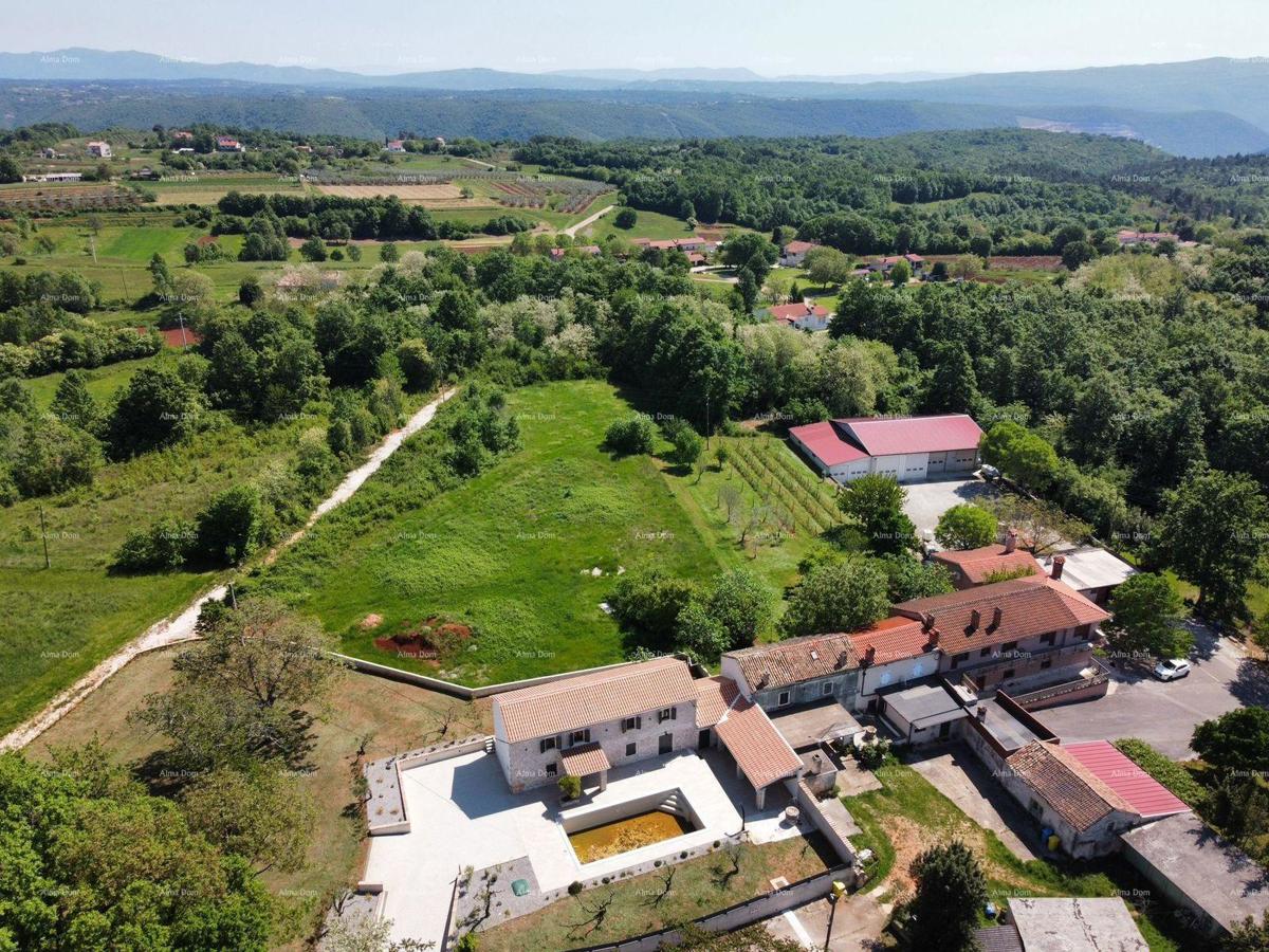 BARBAN - Terreno edificabile con progetto (metà di un duplex), a 15 minuti dal mare