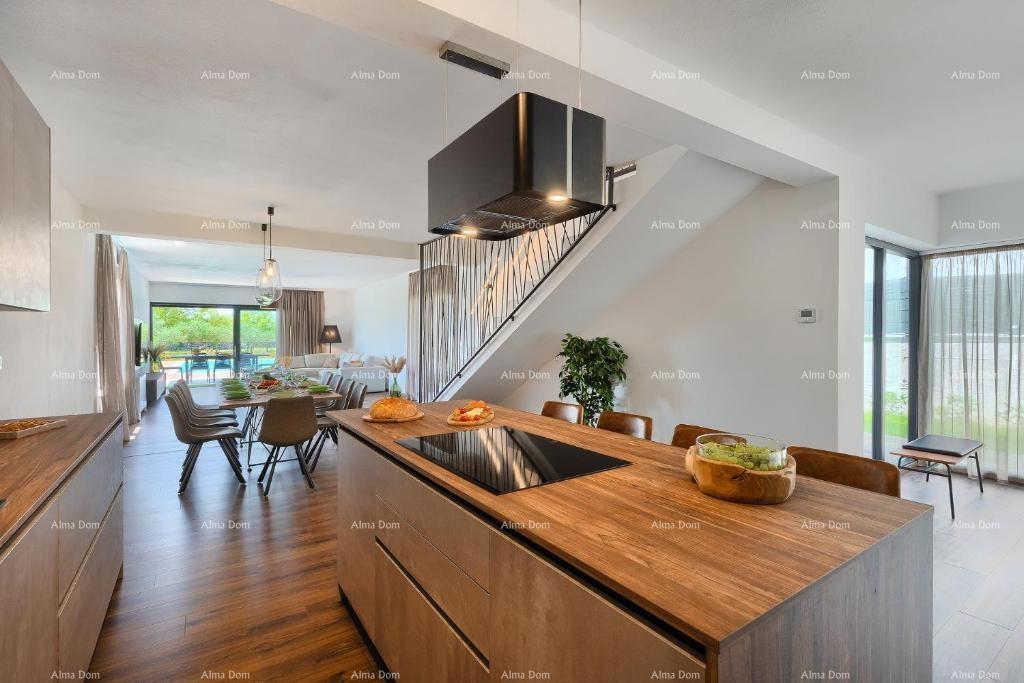 Villa di lusso di nuova costruzione con piscina riscaldata! Dintorni di Sanvincenti