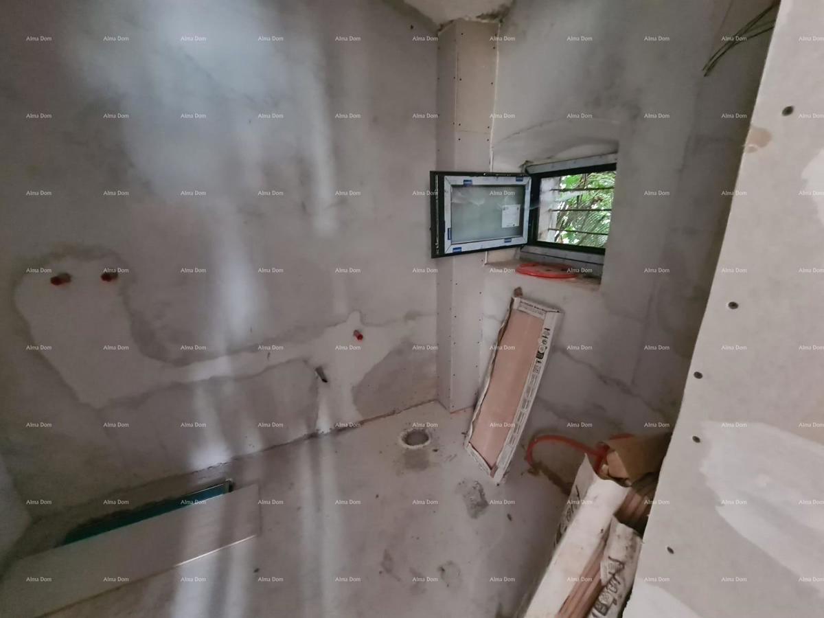 In vendita casa con cantina in fase di ristrutturazione, Krnica!