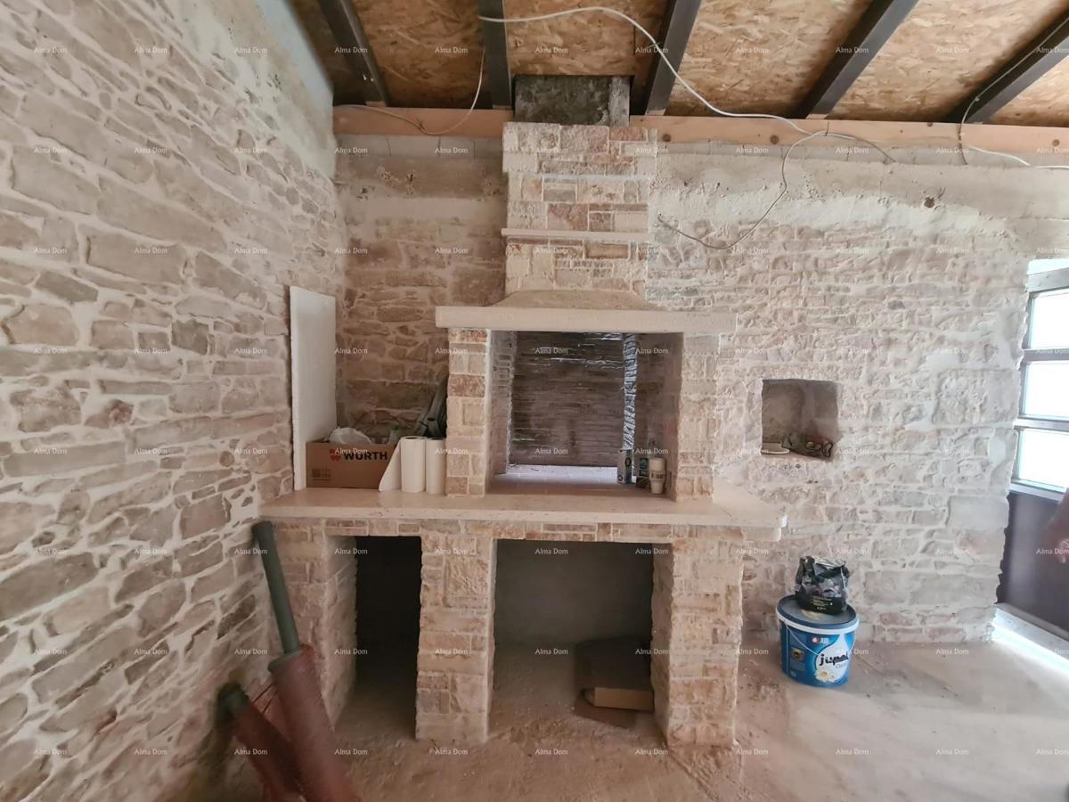 In vendita casa con cantina in fase di ristrutturazione, Krnica!