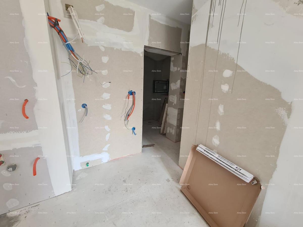 In vendita casa con cantina in fase di ristrutturazione, Krnica!