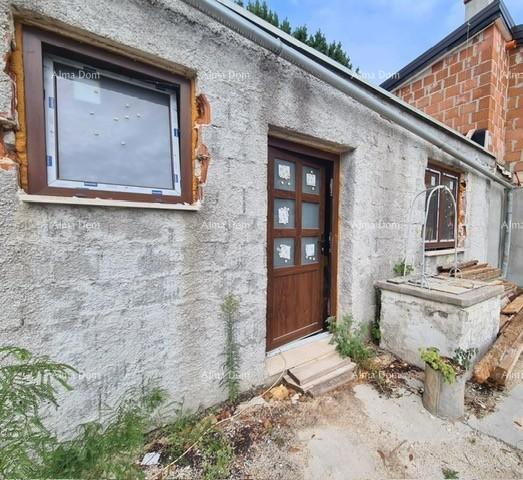 In vendita casa con cantina in fase di ristrutturazione, Krnica!