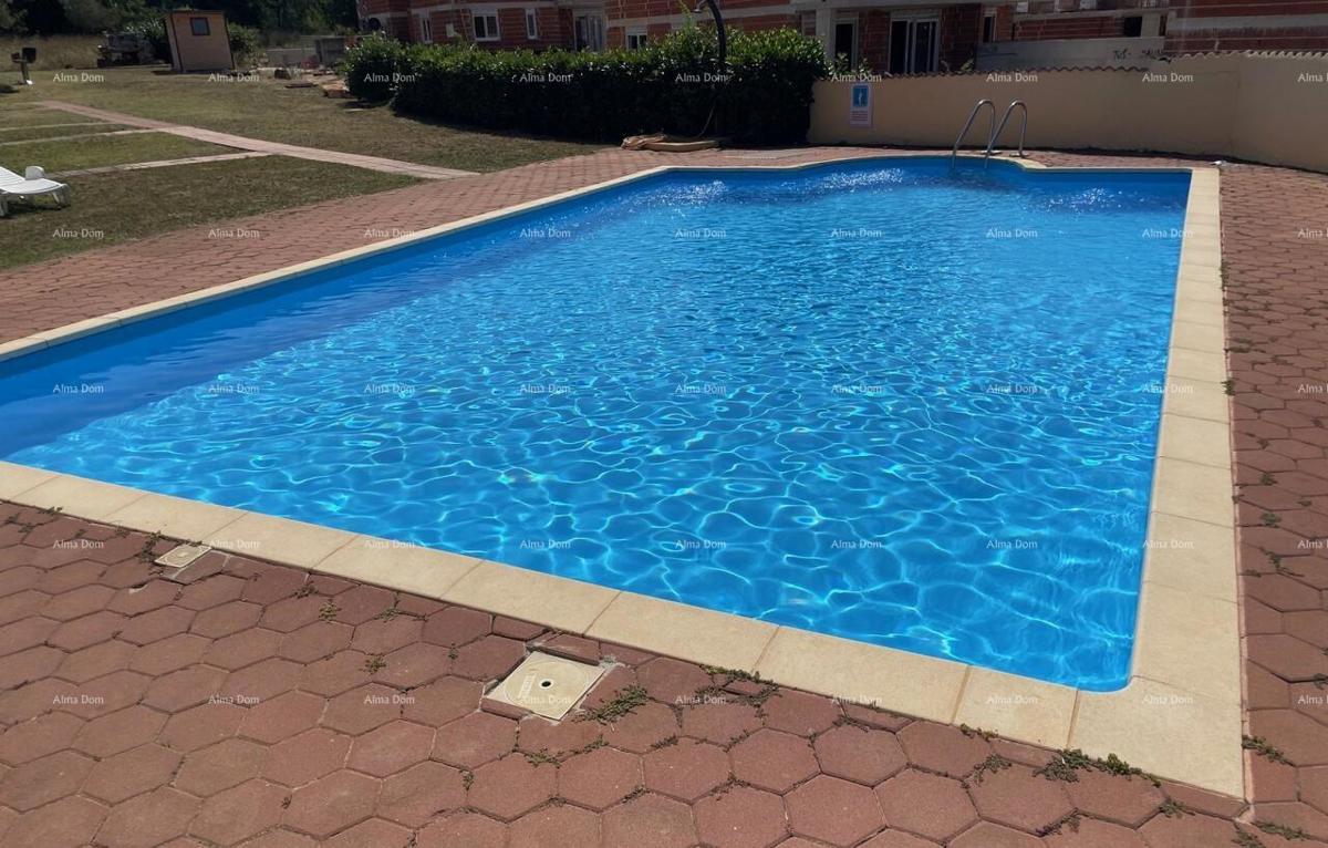 Appartamento di 2 locali in vendita, VABRIGA, 68 m2, con piscina