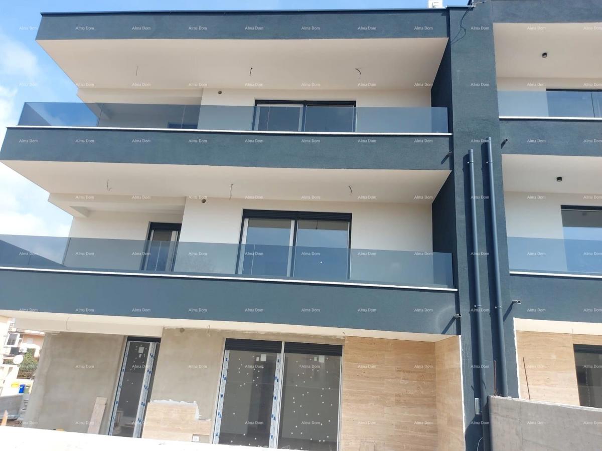 Vendita di un appartamento in nuova costruzione con due posti auto, Medulin!