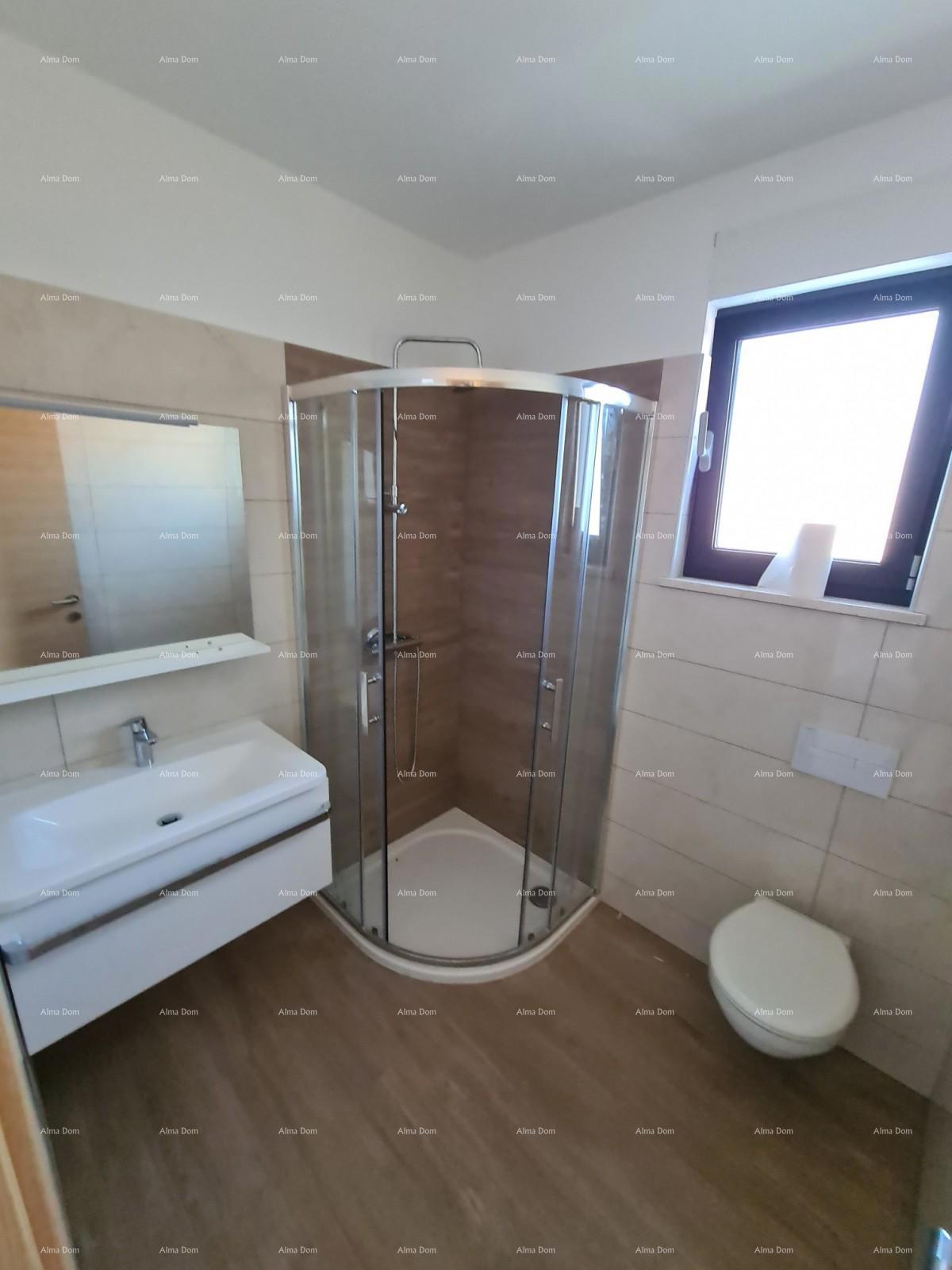 Casa con piscina! Vicino a Medolino!