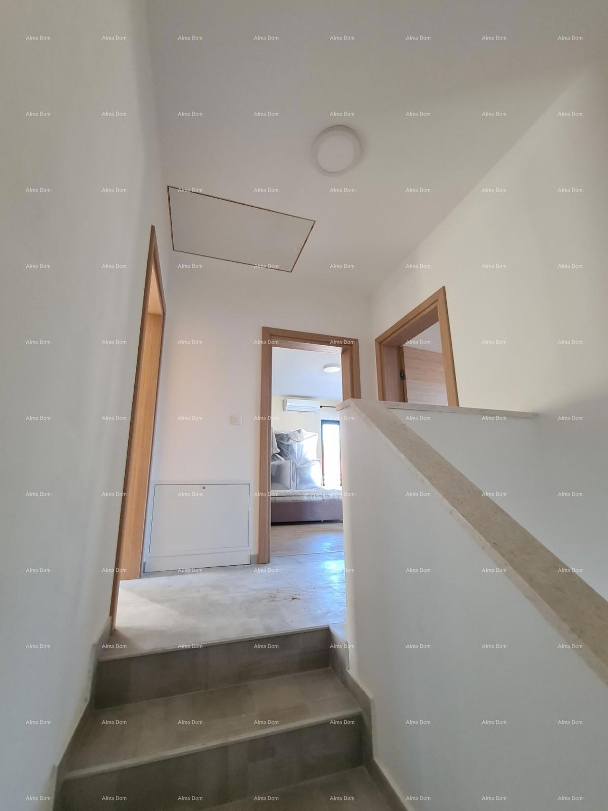 Casa con piscina! Vicino a Medolino!