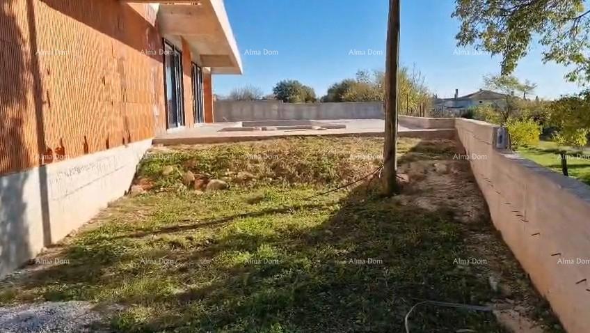 Kanfanar, casa moderna in fase di Roh-bau