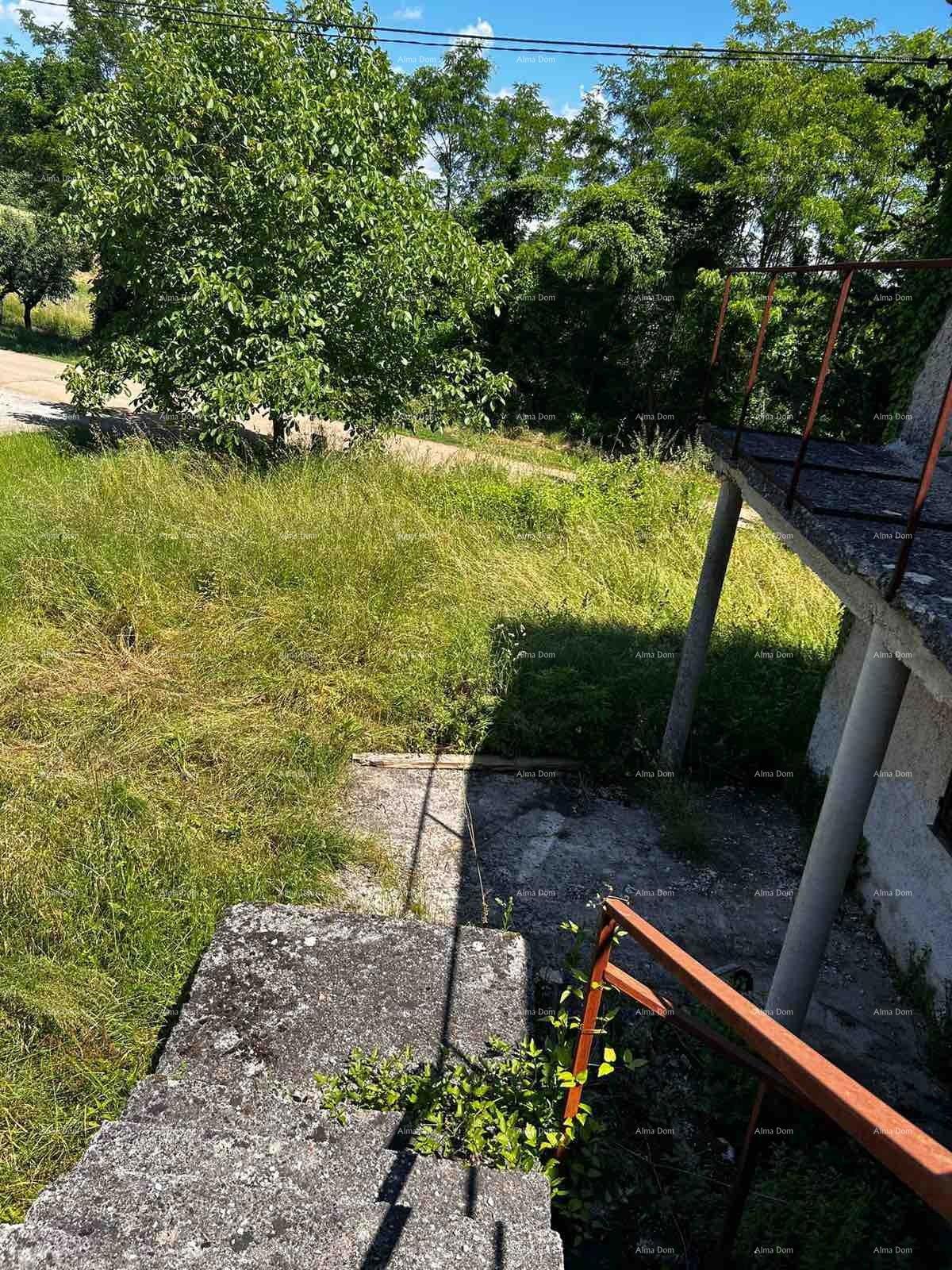 Casa in vendita con terreno vicino a Barban!