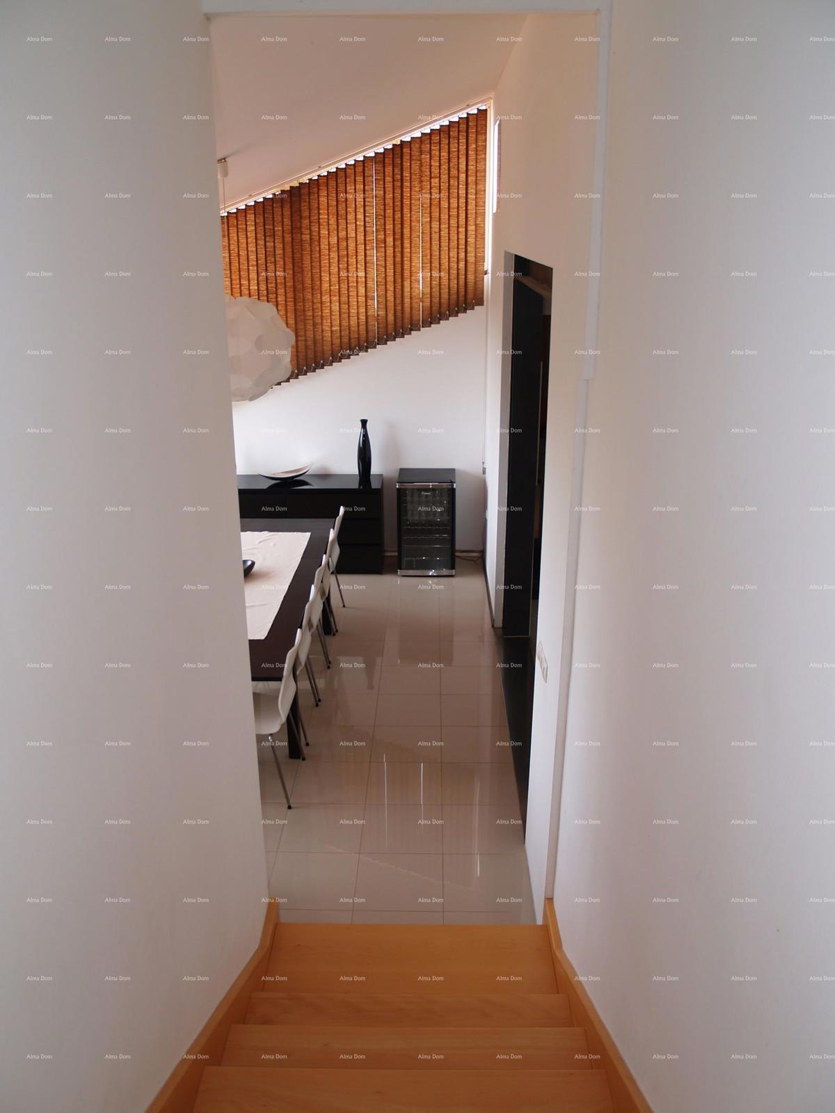 Ližnjan – Ampia casa familiare con grande potenziale