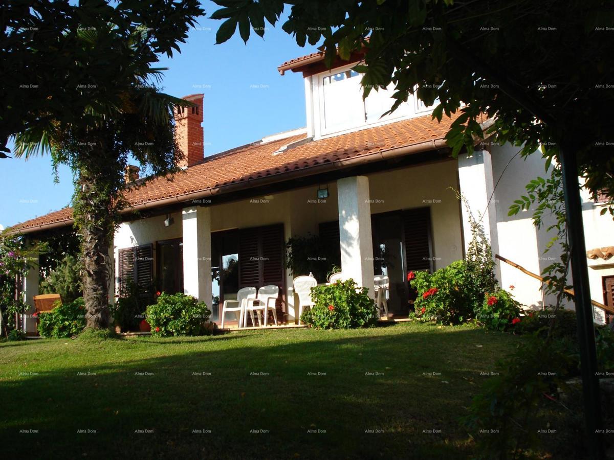 Ližnjan – Ampia casa familiare con grande potenziale