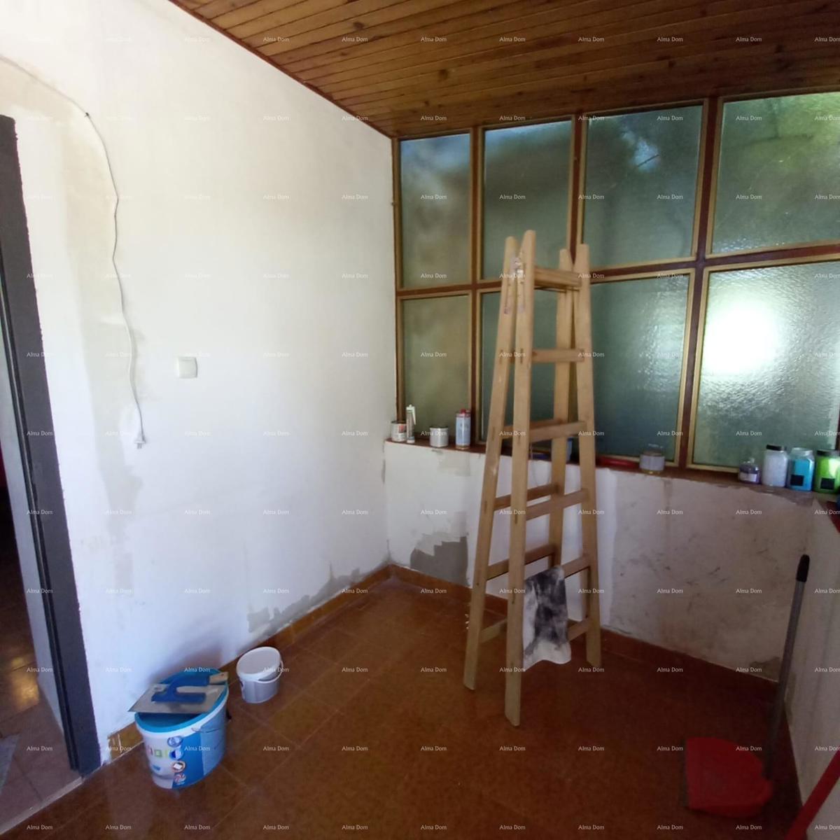 In vendita: affascinante casa istriana con ampio cortile – Valtura