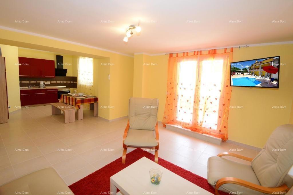 Vendita - casa con 4 unità abitative - dintorni di Višnjan!