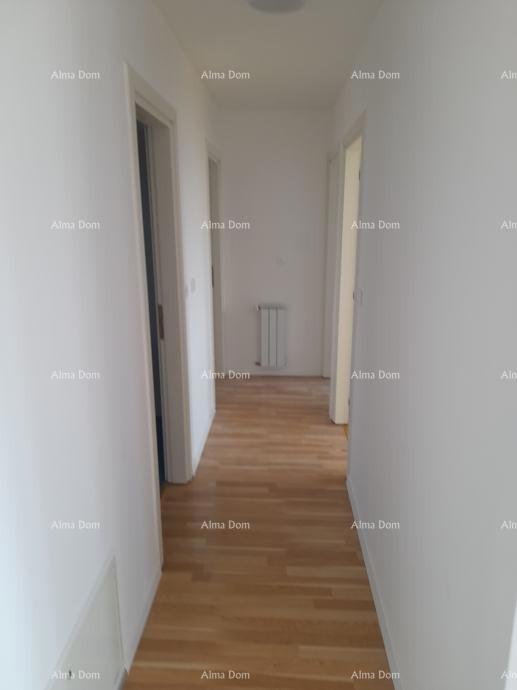 Top posizione! Vendita di un appartamento nelle immediate vicinanze del centro città, Pola!