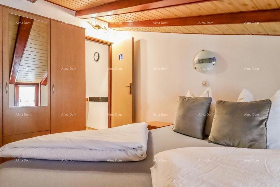 Bell'appartamento a Rovigno – 55 m², su due piani, con vista sulla città vecchia