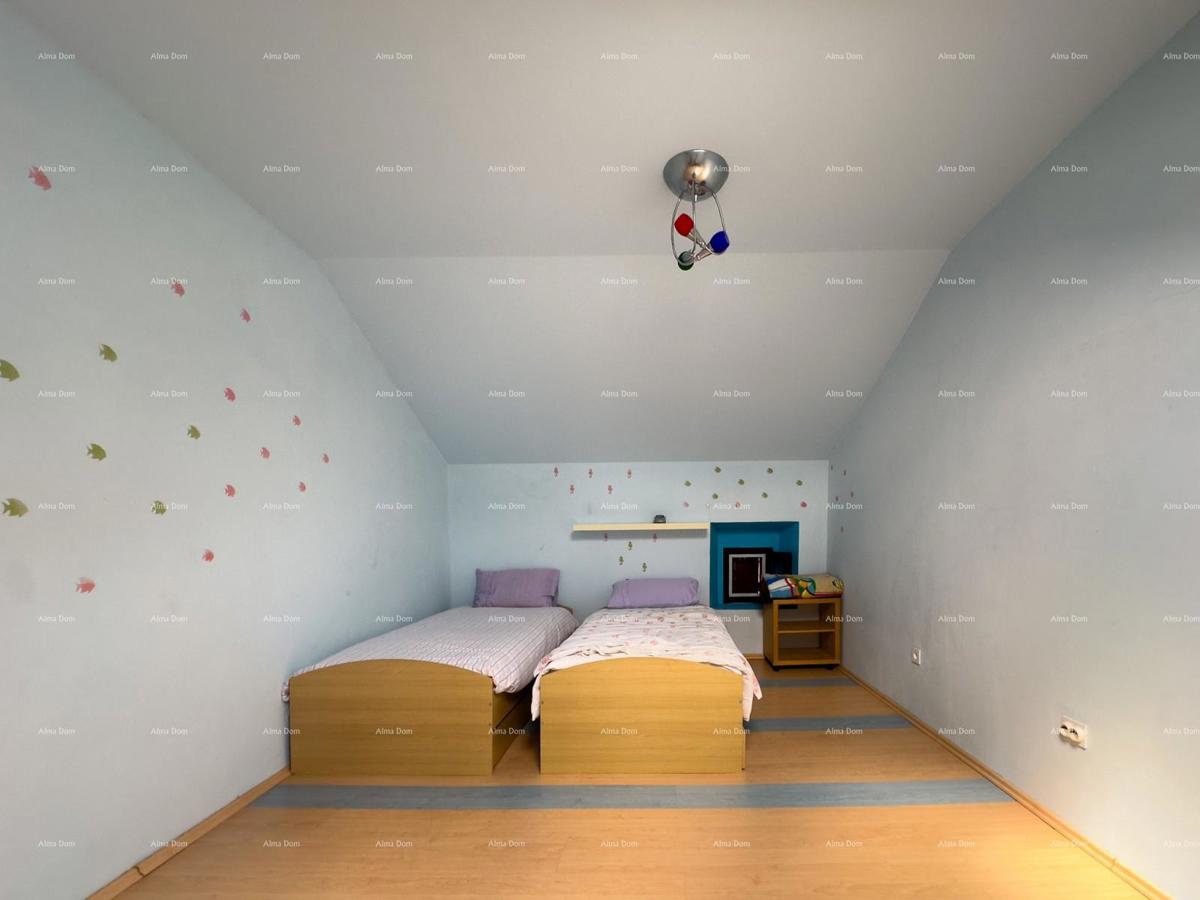 Vendiamo una casa nel centro di Ližnjan!